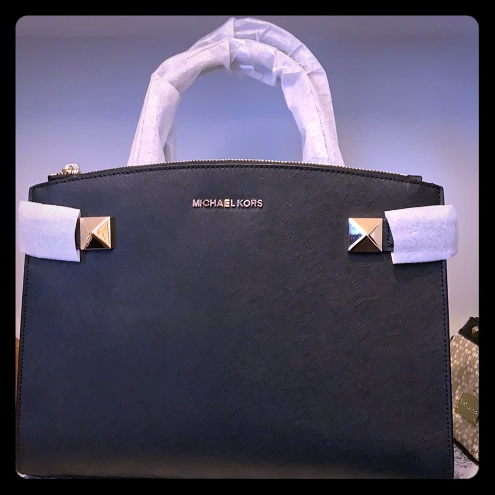 Michael Kors Karla satchel